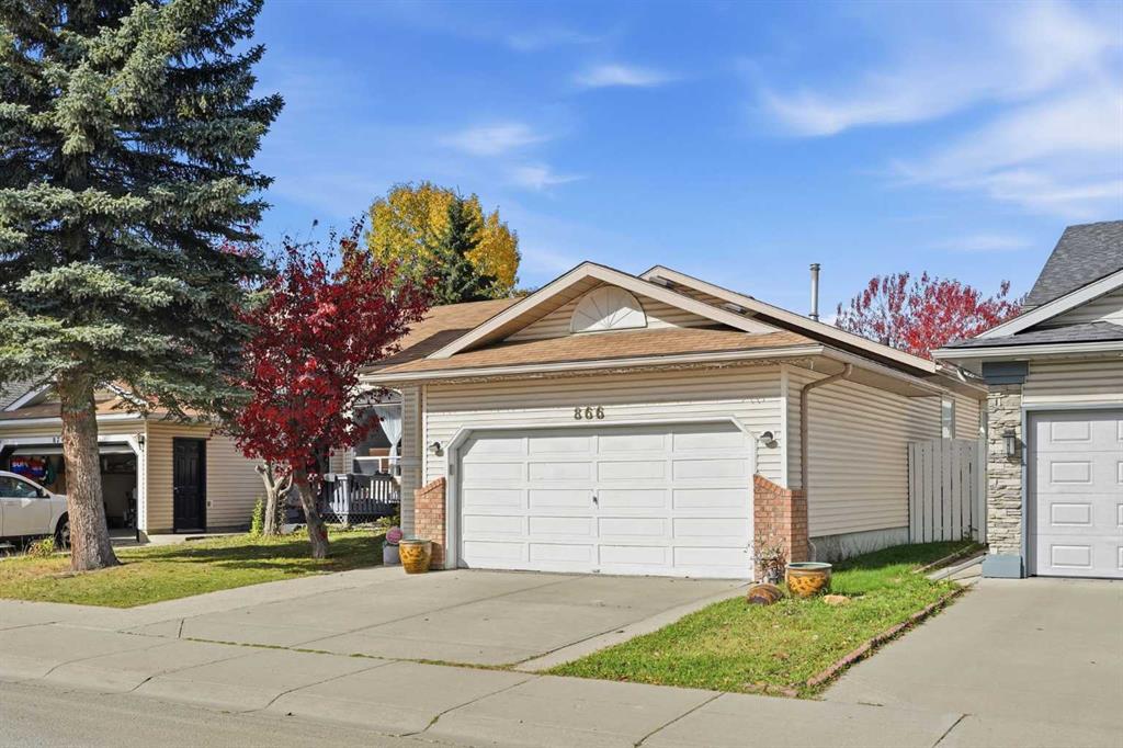 Picture for 866 Applewood Drive SE