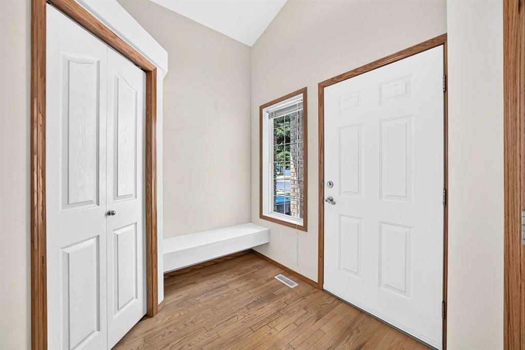 Picture for 168 Somerglen Common SW
