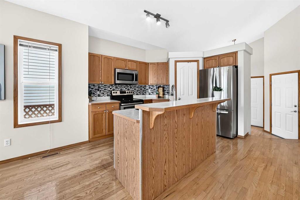Picture for 168 Somerglen Common SW