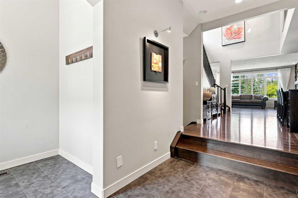 Picture for 163 Cranarch Circle SE