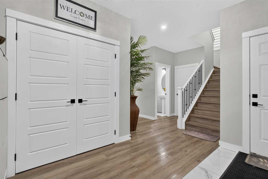 Picture for 846 Cobblefield Manor SW