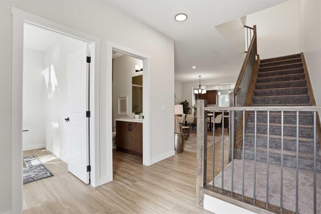 Picture for 96 Buffaloberry Manor SE
