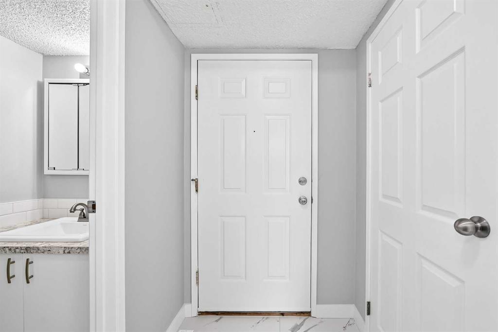 Picture for 163, 6915 Ranchview Drive NW