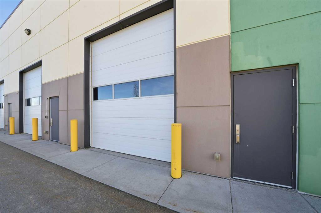 Picture for 106, 10748 74 Street SE