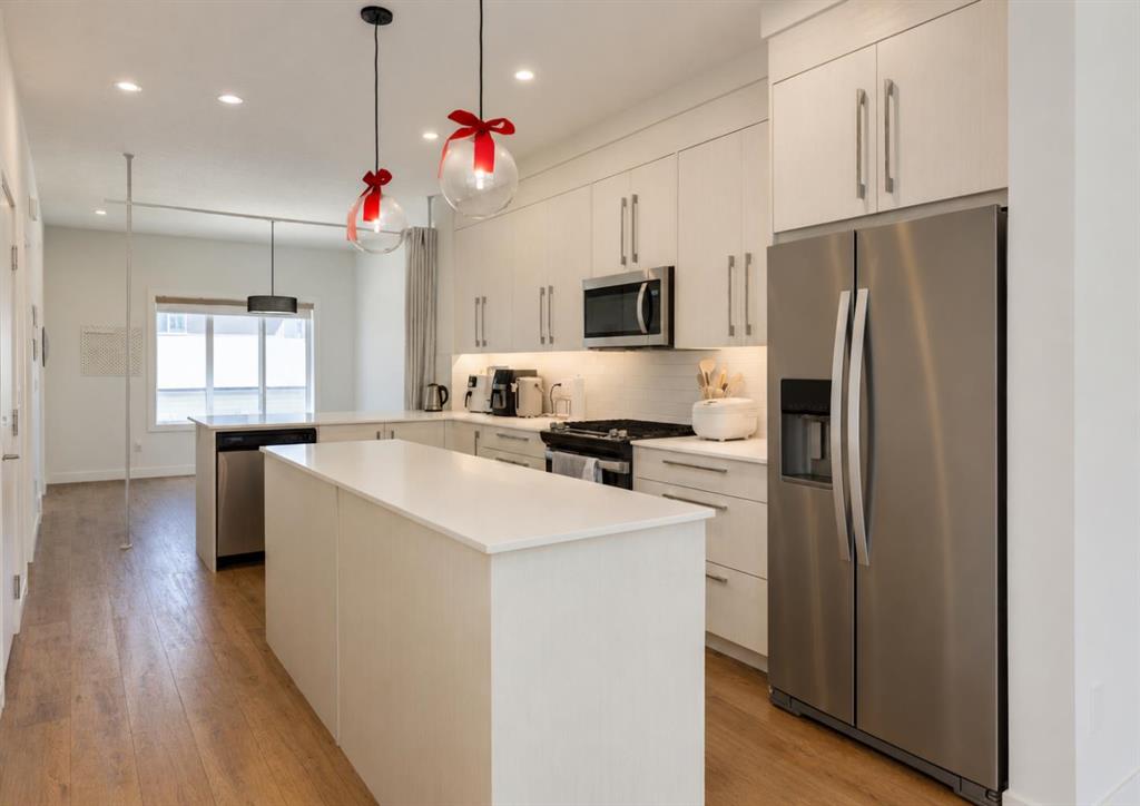 Picture for 7386 202 Avenue SE