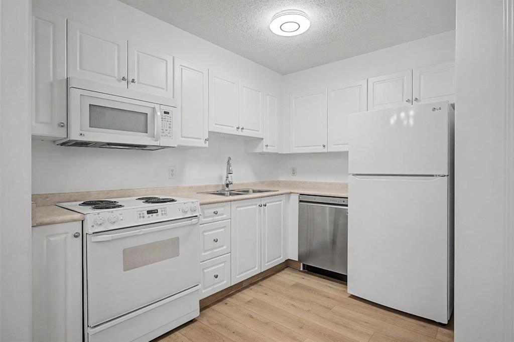 Picture for 3129, 6818 Pinecliff Grove NE
