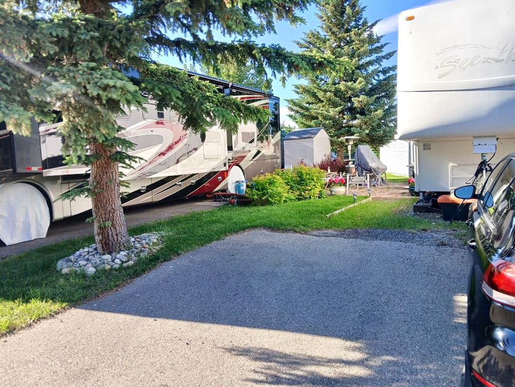 Picture for 103, 370165 79 Street E
