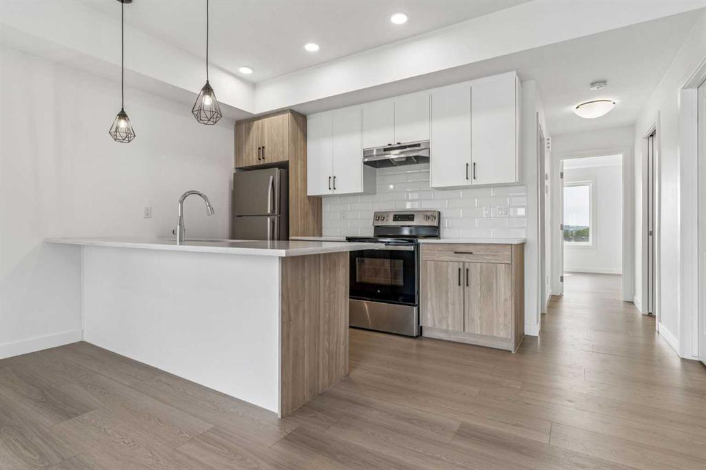 Picture for 1002, 24 Rivercrest Drive 