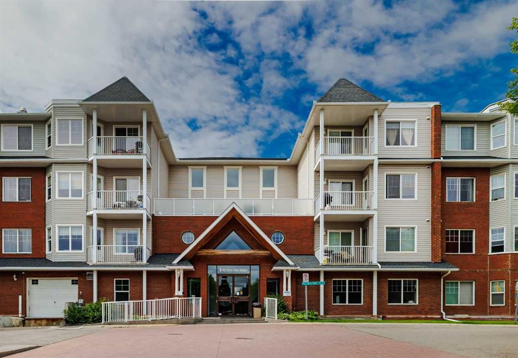 Picture for 220, 8 Prestwick Pond Terrace SE
