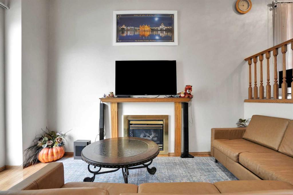 Picture for 28 Martinridge Road NE