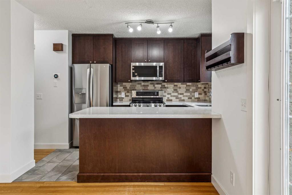 Picture for 1110 14 Avenue SW