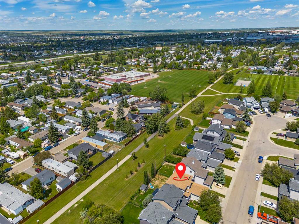 Picture for 72 Springs Crescent SE