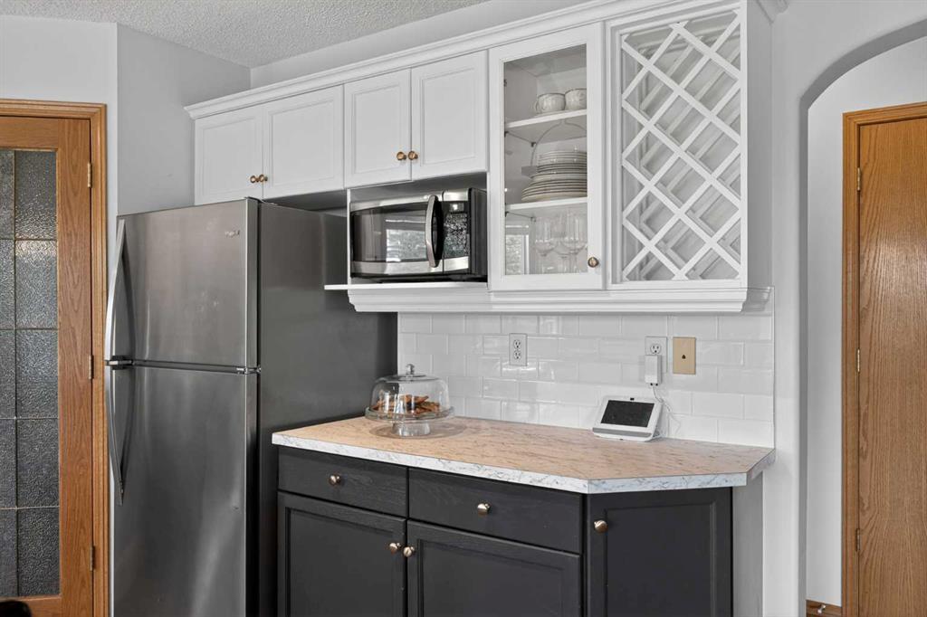 Picture for 72 Springs Crescent SE