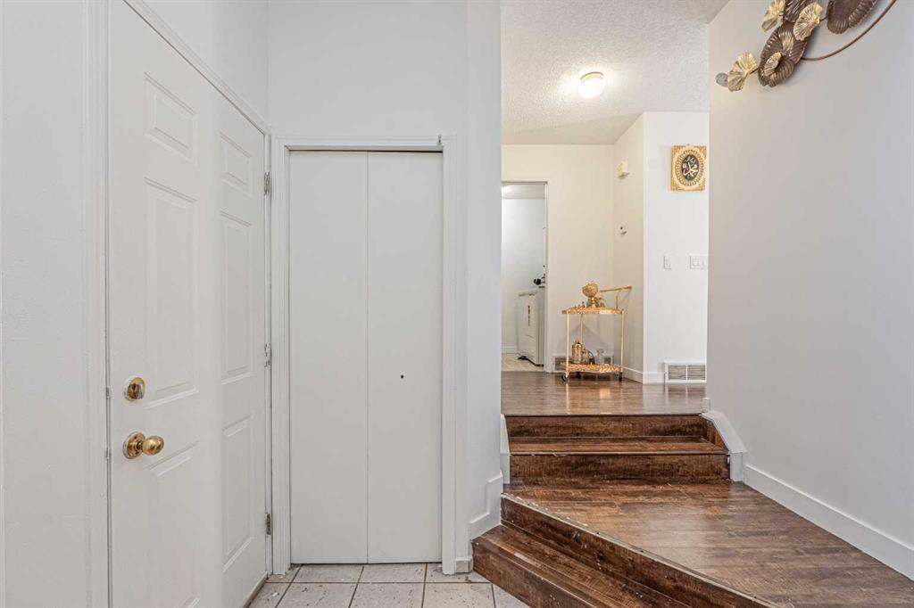 Picture for 35 Martin Crossing Park NE