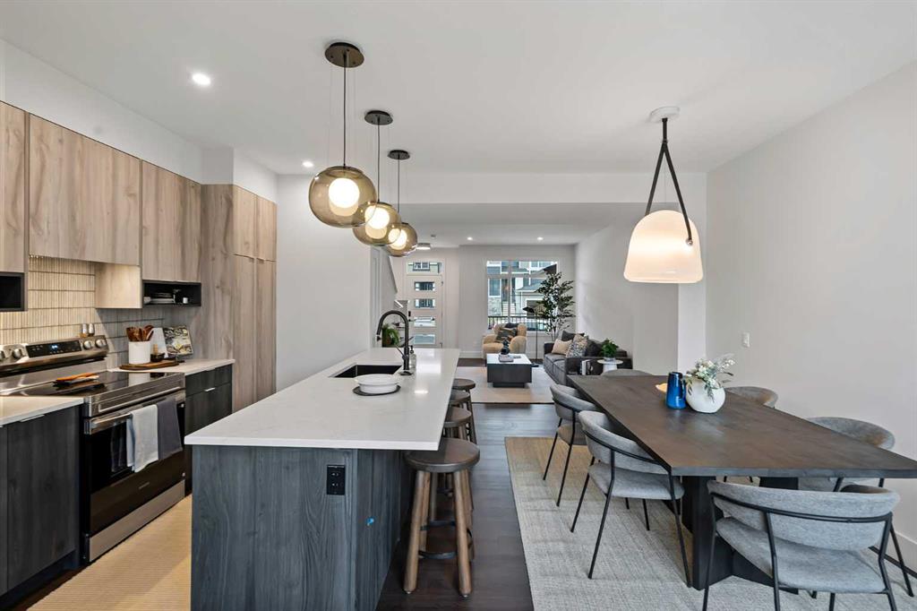 Picture for 21 Silverton Glen Bay SW