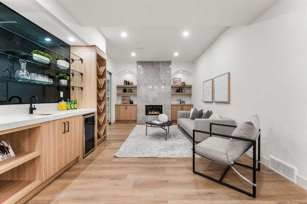 Picture for 407 Patterson Boulevard SW