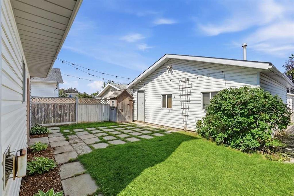 Picture for 271 Erin Meadow Close SE