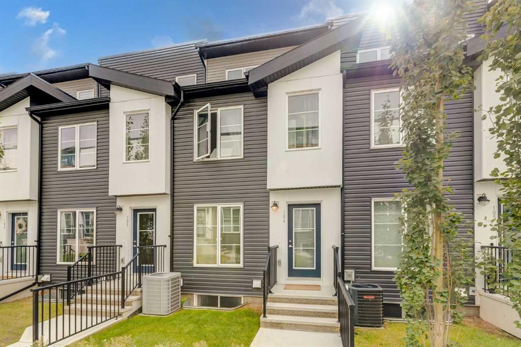Picture for 104, 474 Seton Circle SE