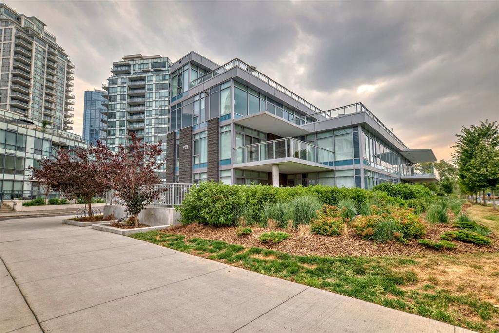 Picture for 102, 88 Waterfront Mews SW