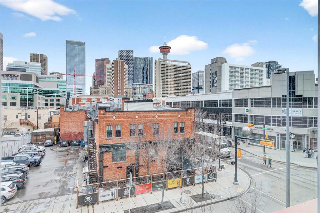 Picture for 302, 215 13 Avenue SW