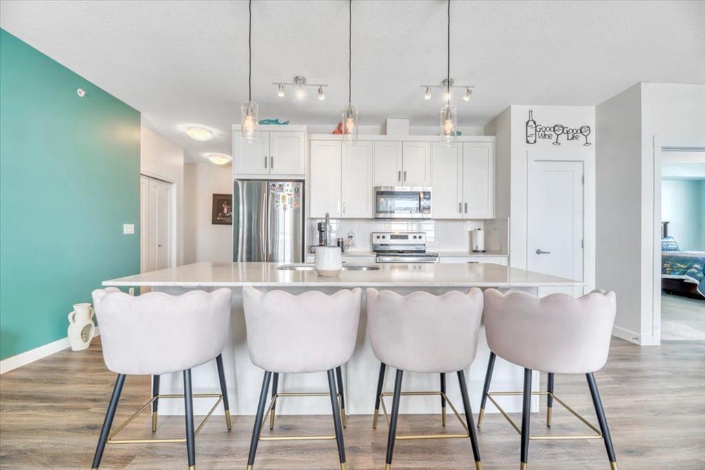 Picture for 408, 35 walgrove Walk SE