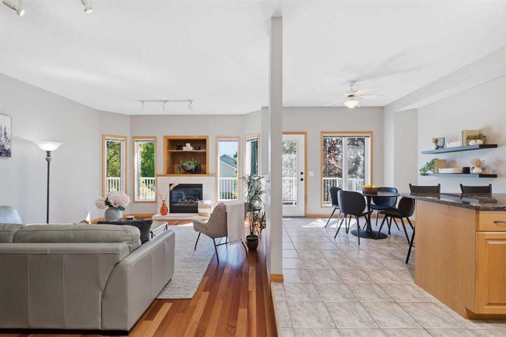 Picture for 545 Rocky Ridge Bay NW