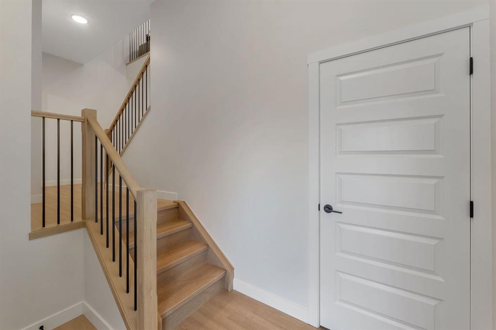 Picture for 445 Lewiston Landing NE