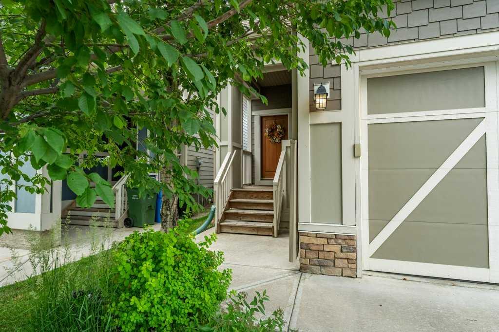 Picture for 13 Mahogany Terrace SE