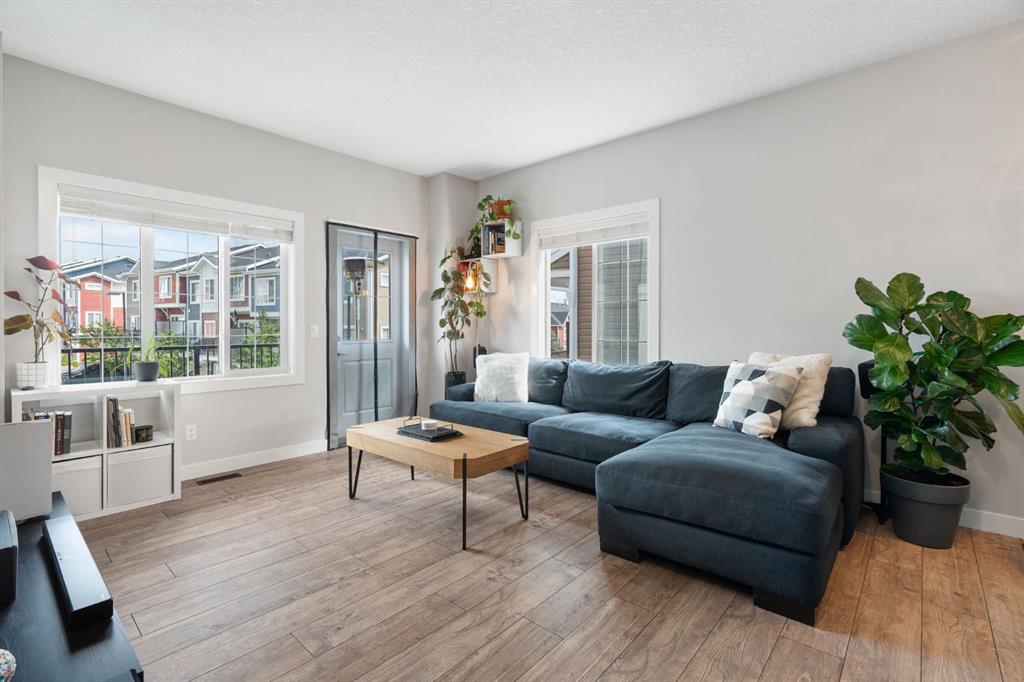 Picture for 426 Nolan Hill Boulevard NW