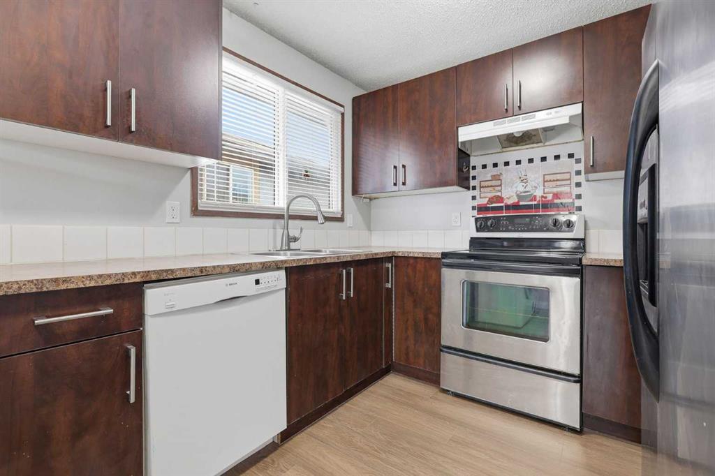 Picture for 15 Doverville Way SE