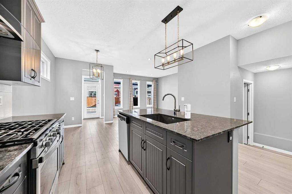 Picture for 682 Redstone Drive NE