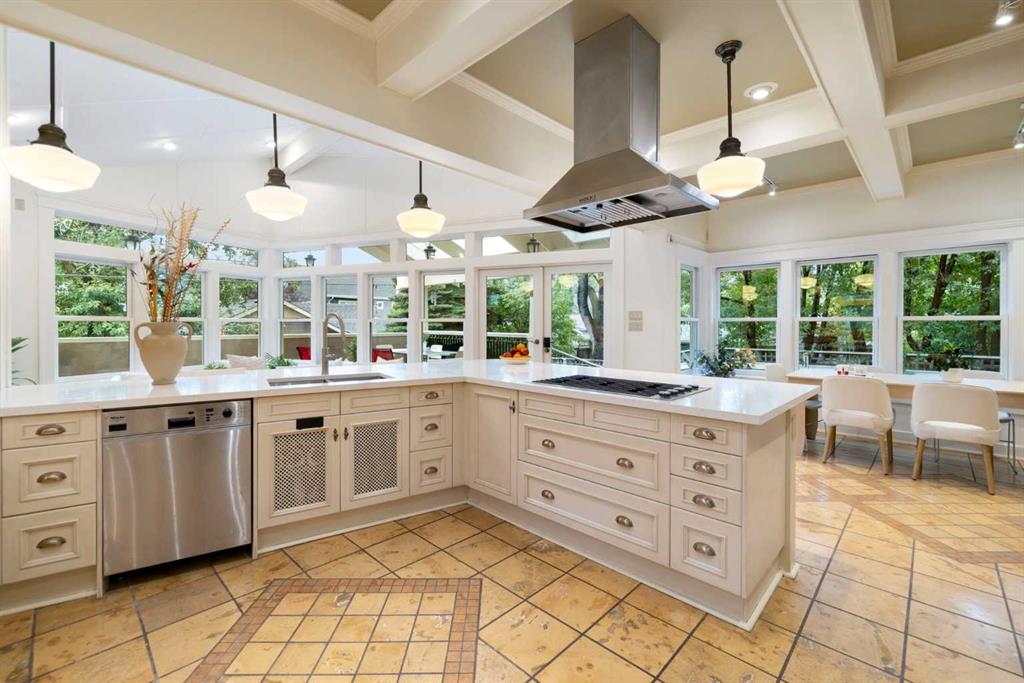 Picture for 342 Superior Avenue SW