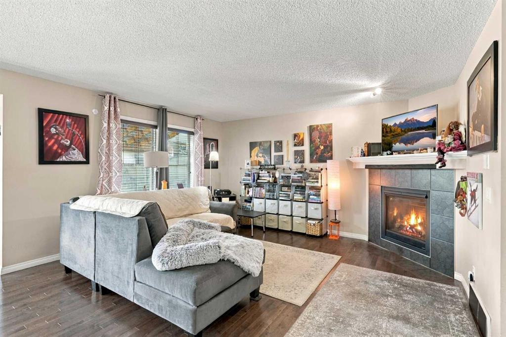 Picture for 81 Walden Rise SE