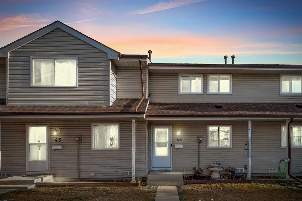 Picture for 44, 1515 FALCONRIDGE DRIVE NE Drive NE