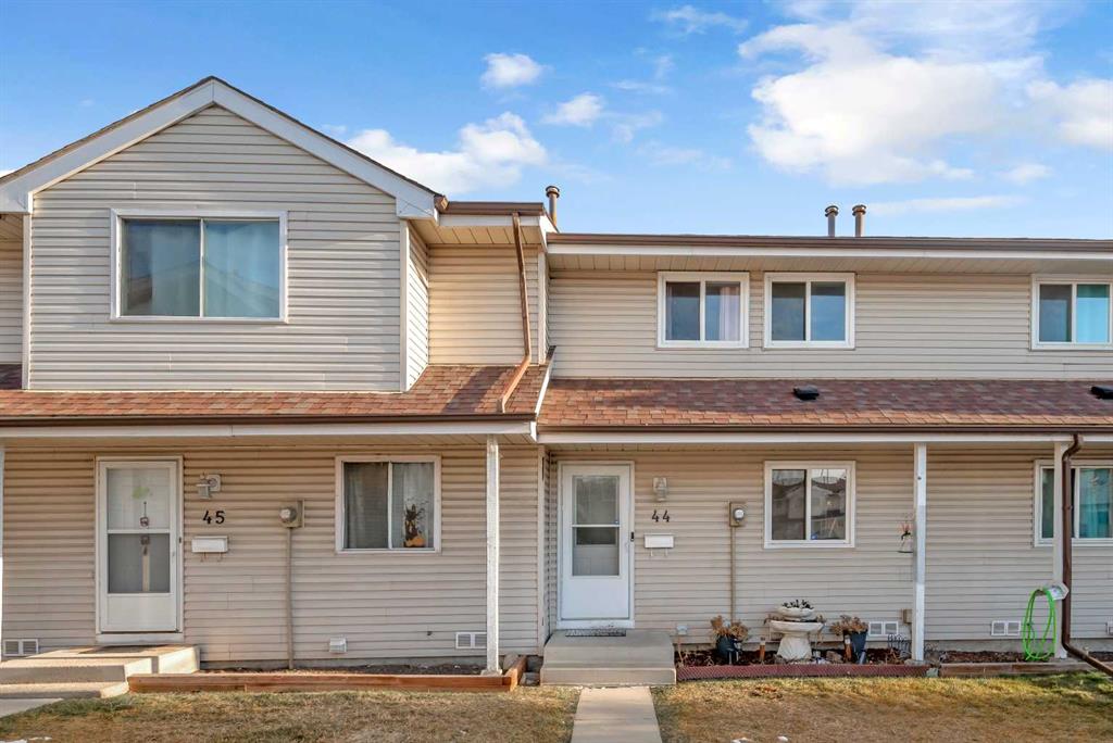 Picture for 44, 1515 FALCONRIDGE DRIVE NE Drive NE