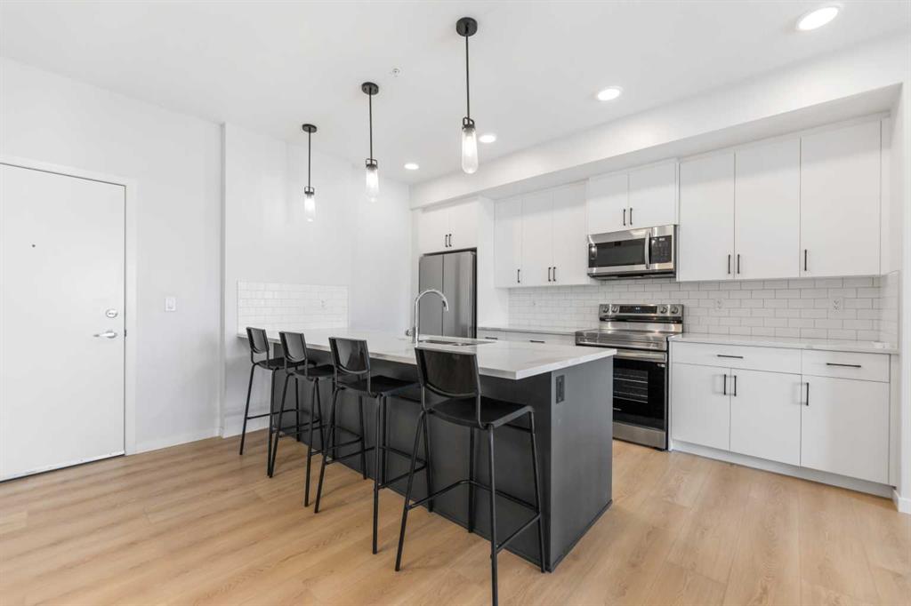 Picture for 6403, 20295 Seton Way SE