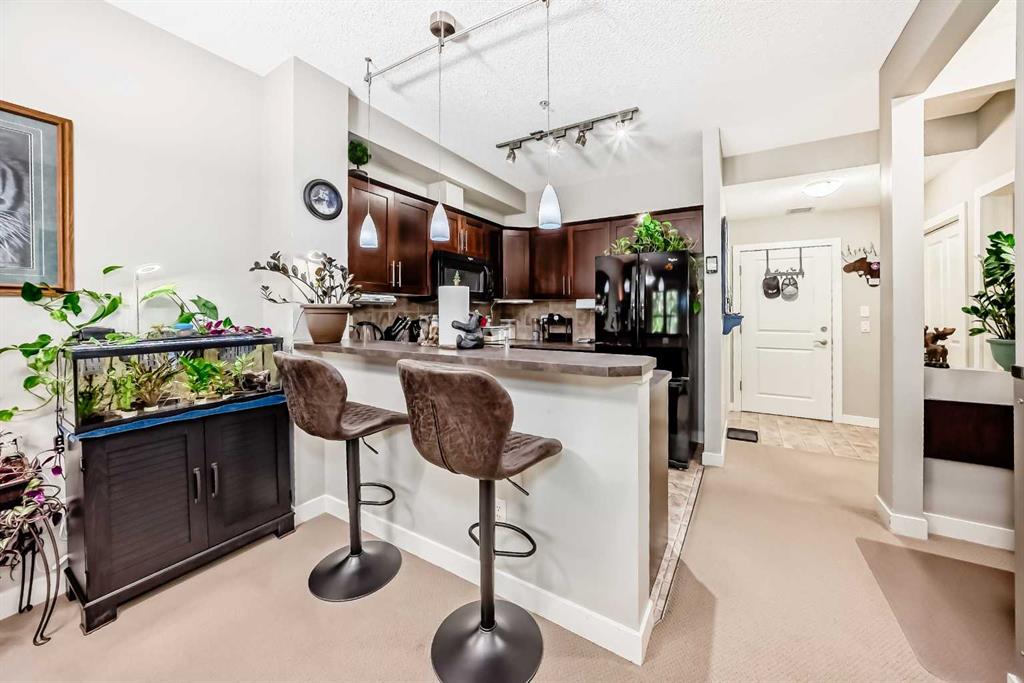 Picture for 113, 201 Sunset Drive 