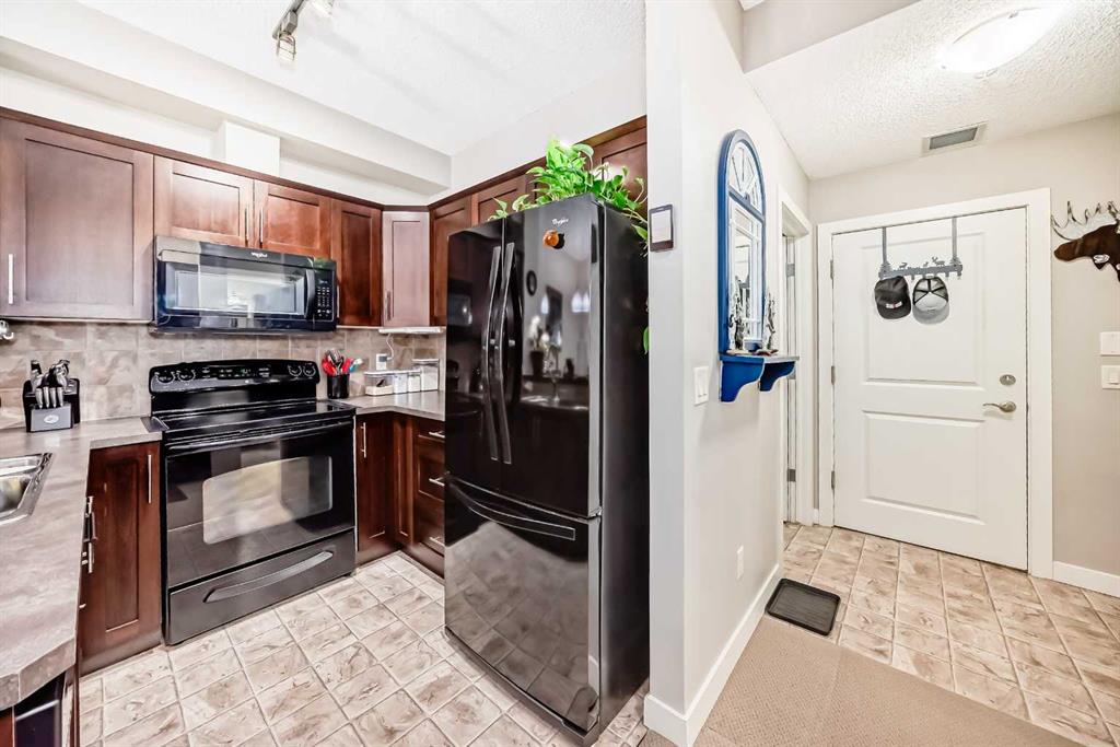 Picture for 113, 201 Sunset Drive 