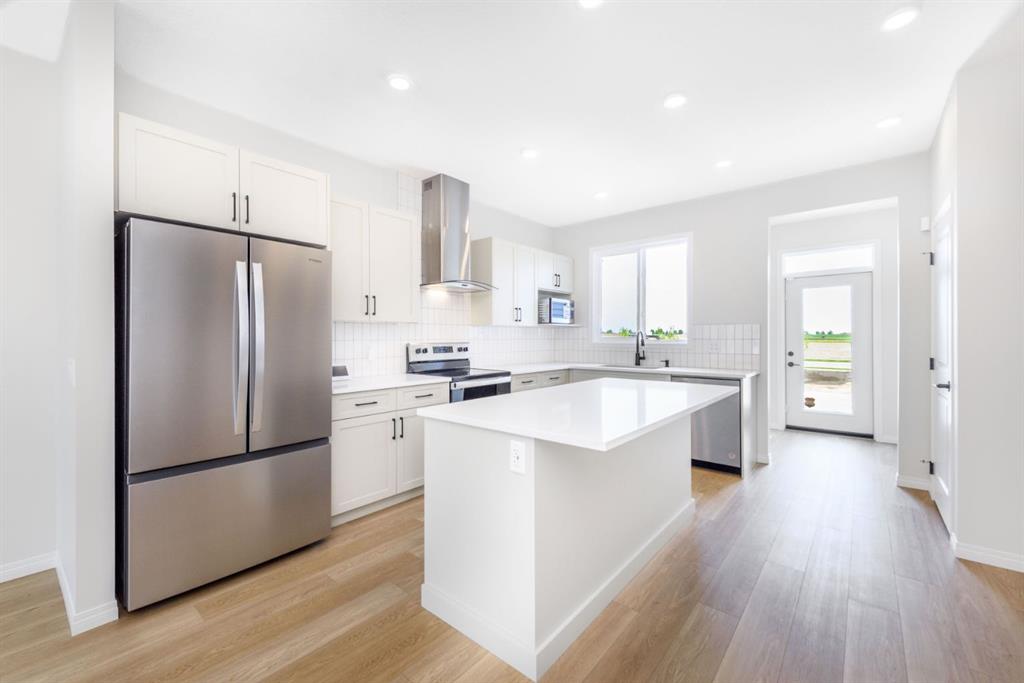 Picture for 115 Huxland Road NE