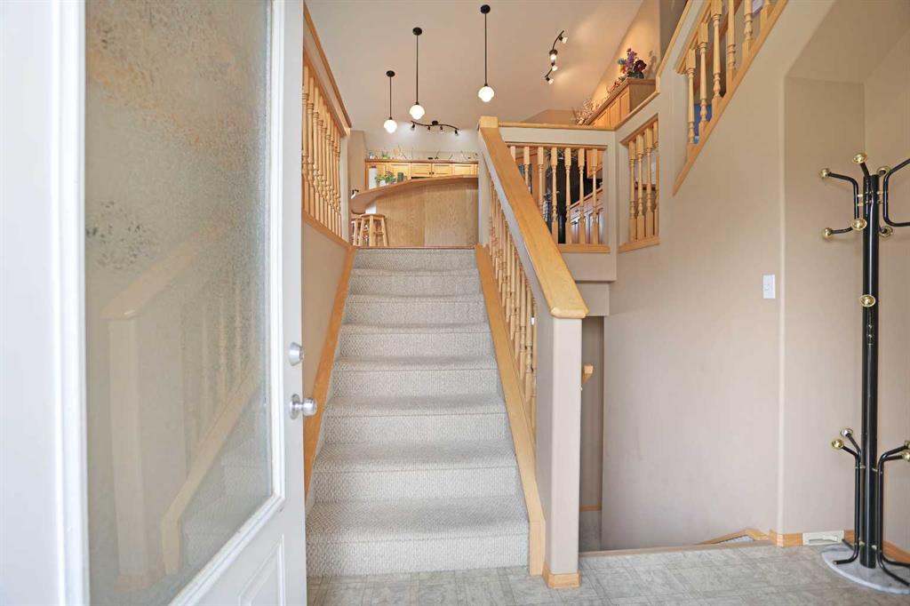 Picture for 372 Lake Stafford Drive E