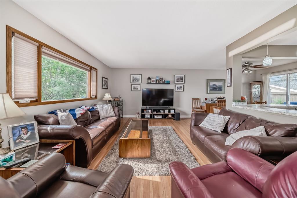 Picture for 7827 Fairmount Drive SE
