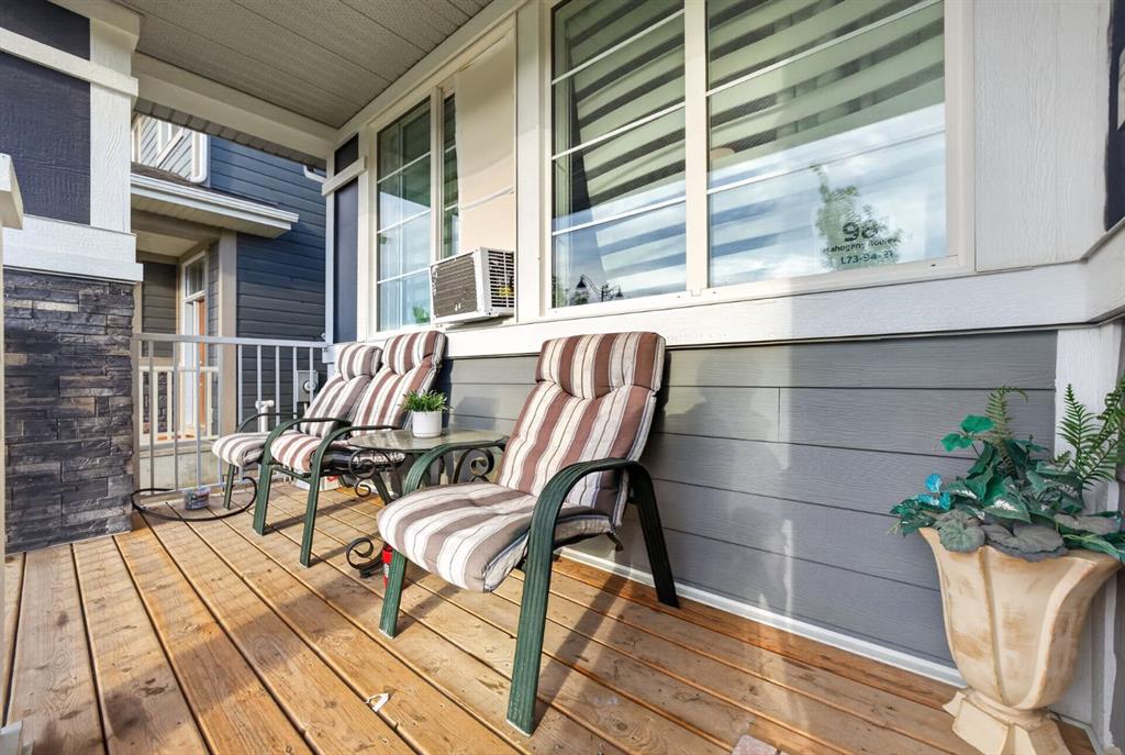 Picture for 981 Mahogany Boulevard SE