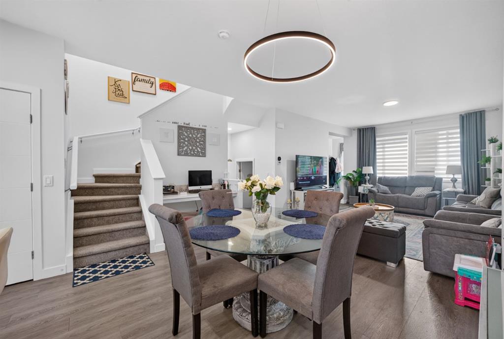 Picture for 981 Mahogany Boulevard SE