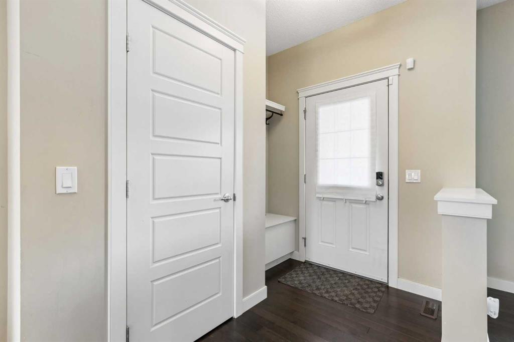 Picture for 29 Redstone Common NE
