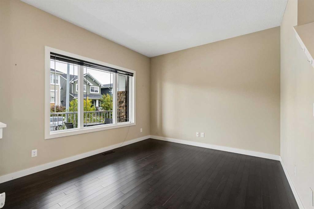 Picture for 29 Redstone Common NE