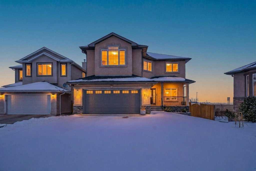 Picture for 171 East Lakeview Court E