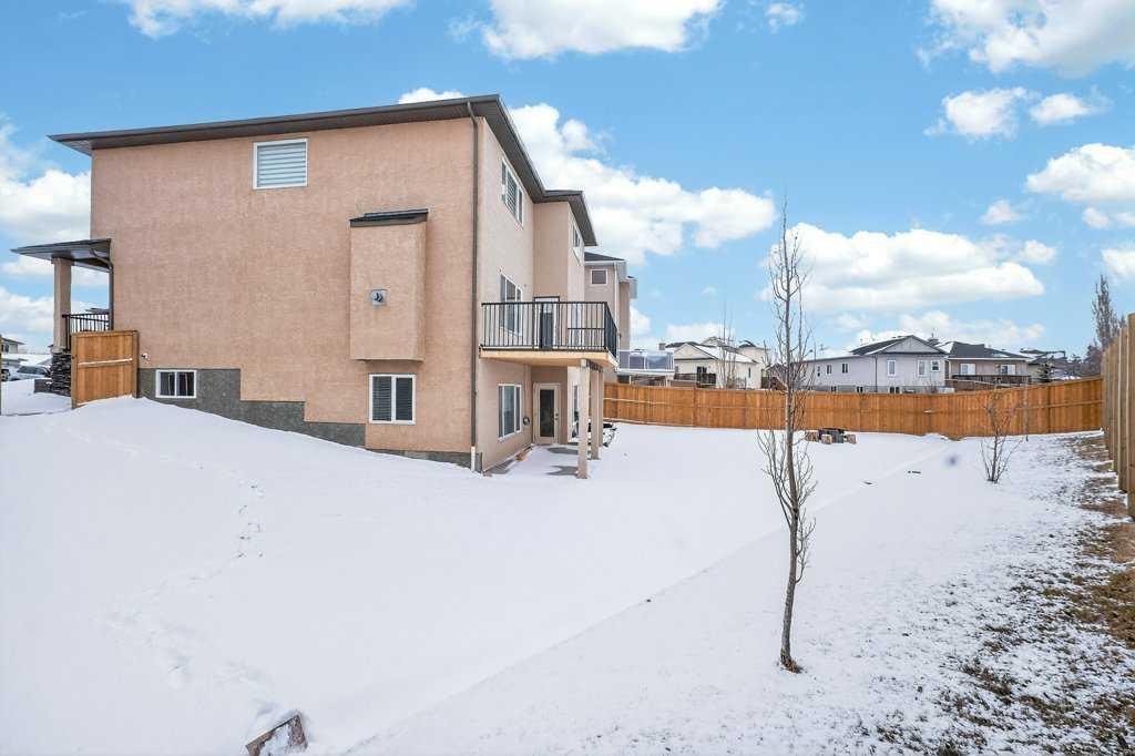 Picture for 171 East Lakeview Court E