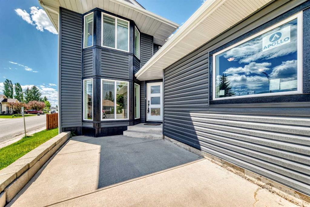 Picture for 112 Christie Park Manor SW