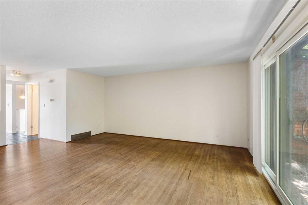 Picture for 303, 1305 Glenmore Trail SW