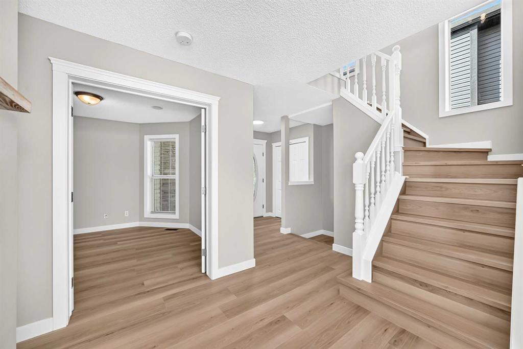 Picture for 12915 Coventry Hills Way NE